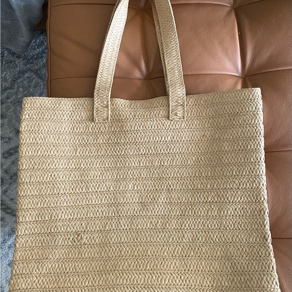 “keeping it salty” woven straw bag! - Picture 5 of 6